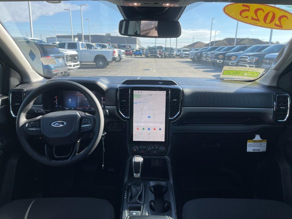 new 2025 Ford Ranger car, priced at $40,695