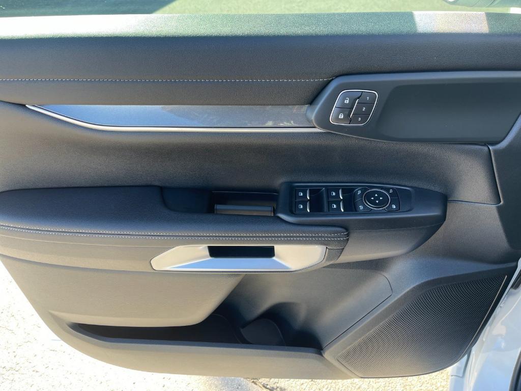 new 2025 Ford Ranger car, priced at $49,855