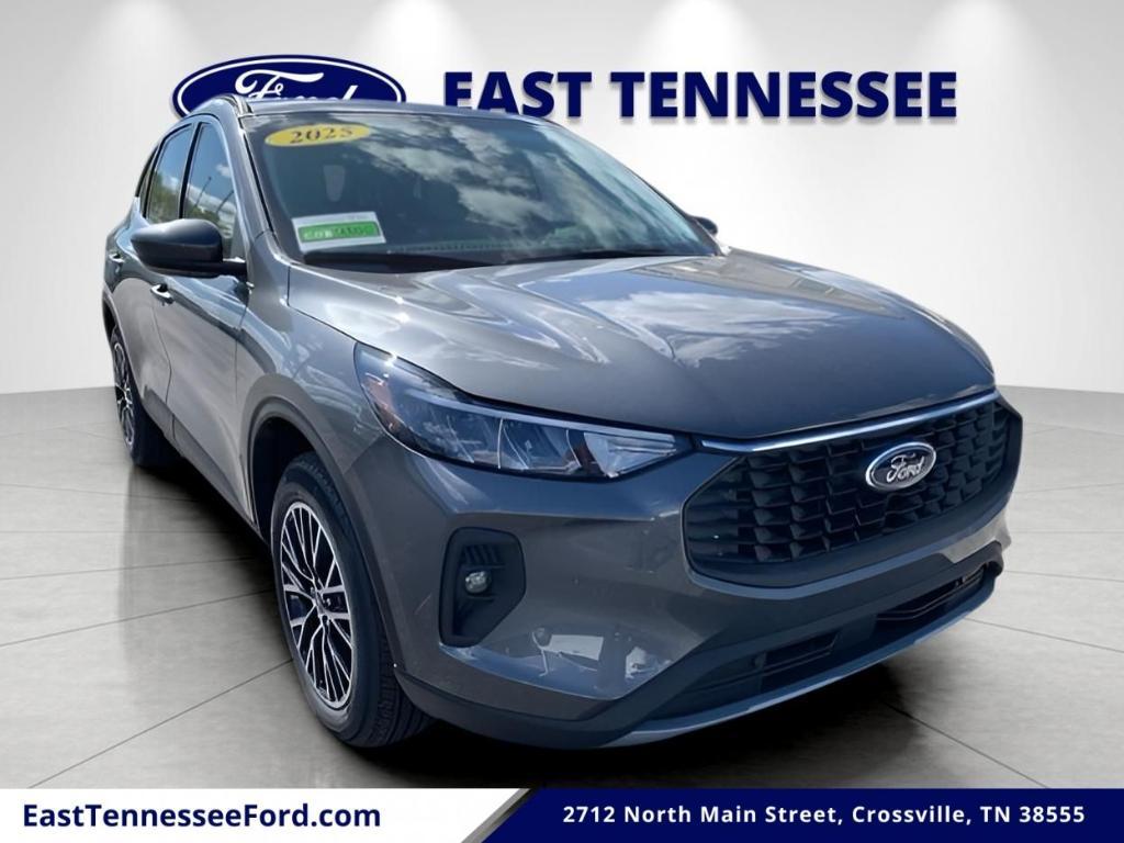 new 2025 Ford Escape car, priced at $39,055