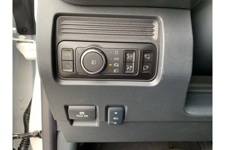 new 2025 Ford F-250 car, priced at $94,300