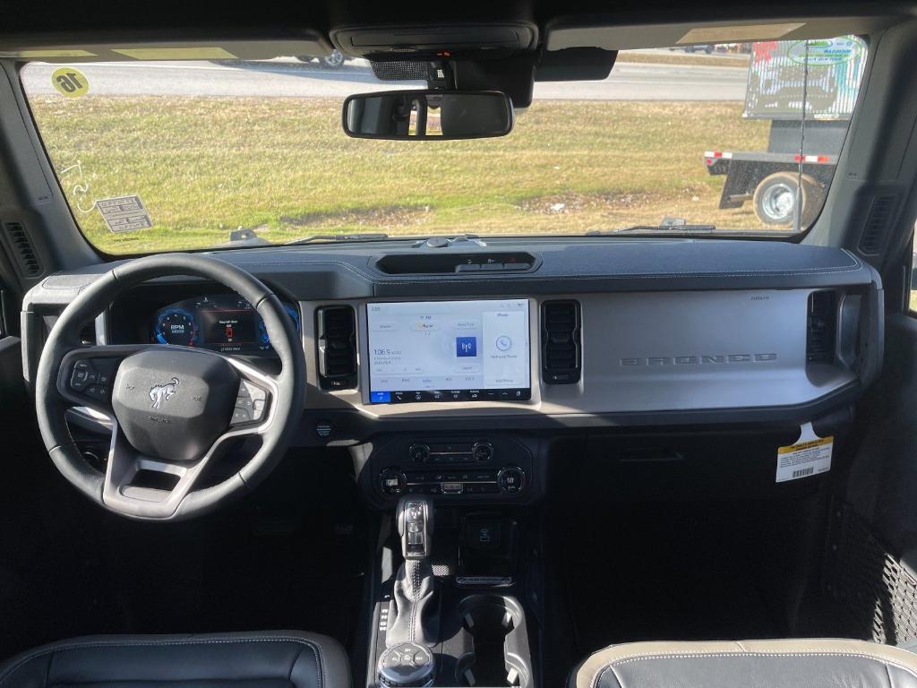 new 2025 Ford Bronco car, priced at $50,530