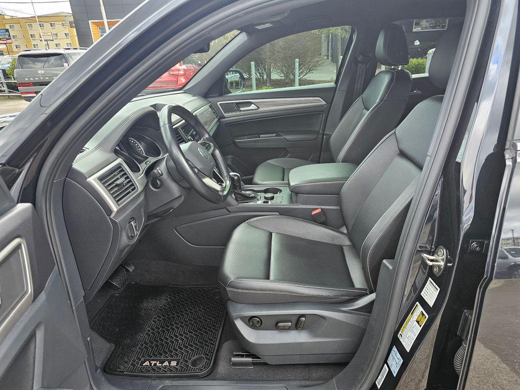 used 2020 Volkswagen Atlas Cross Sport car, priced at $23,776