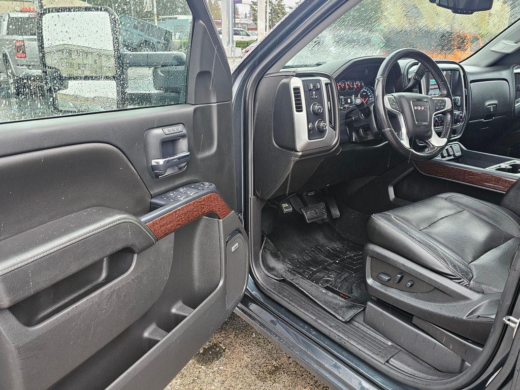 used 2018 GMC Sierra 1500 car, priced at $17,977