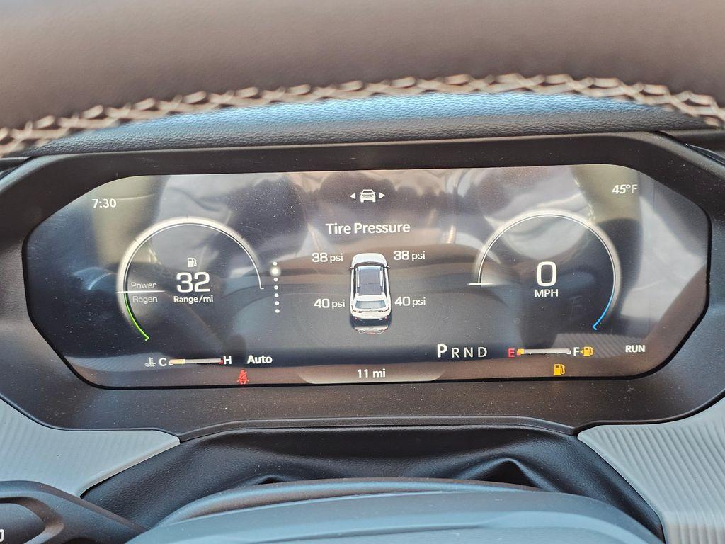 new 2026 Jeep Cherokee car, priced at $42,815