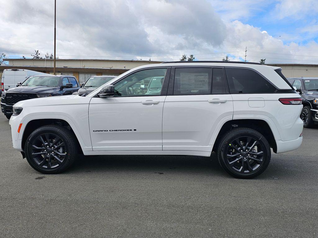 new 2026 Jeep Grand Cherokee car, priced at $50,988