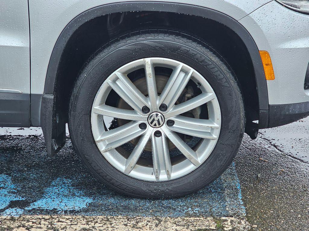 used 2015 Volkswagen Tiguan car, priced at $5,977