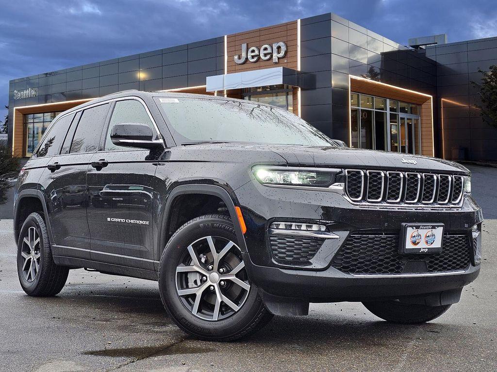 new 2025 Jeep Grand Cherokee car, priced at $39,260