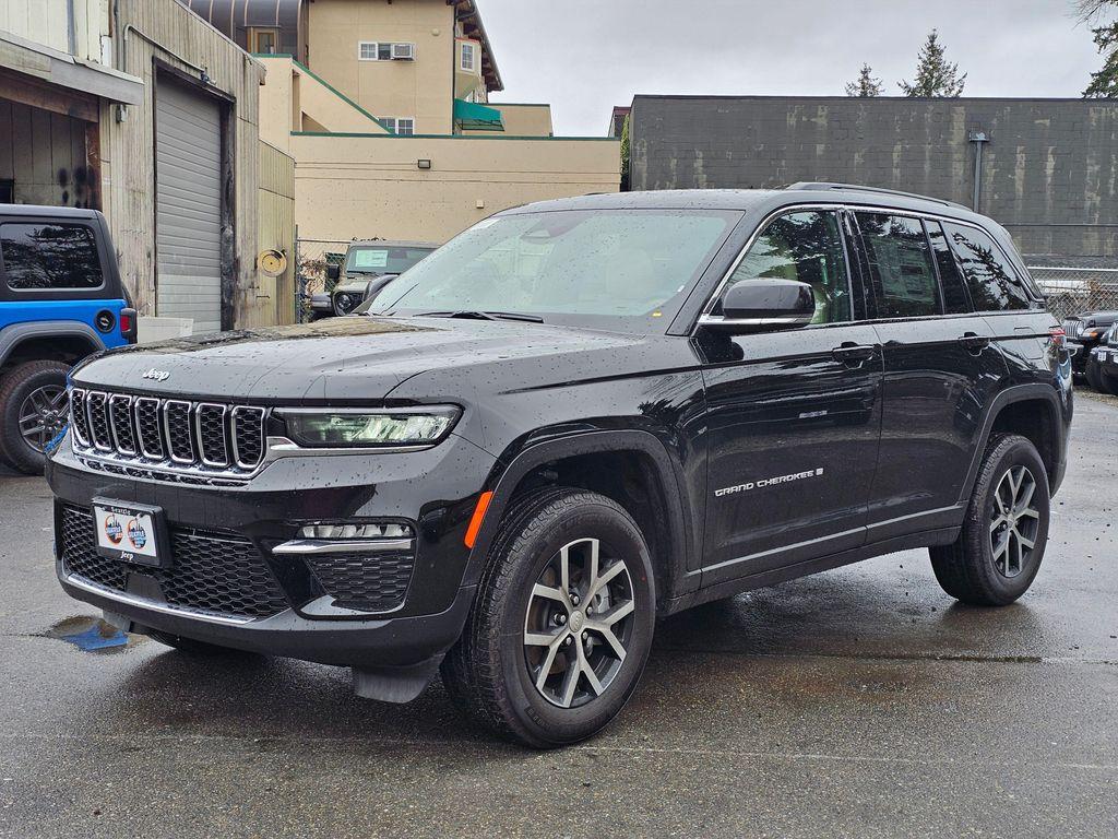 new 2025 Jeep Grand Cherokee car, priced at $47,760
