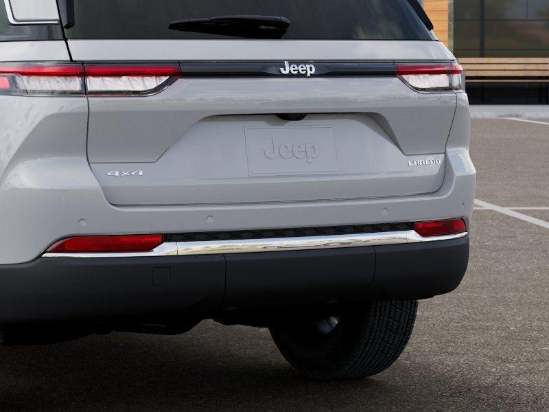 new 2026 Jeep Grand Cherokee car, priced at $35,397