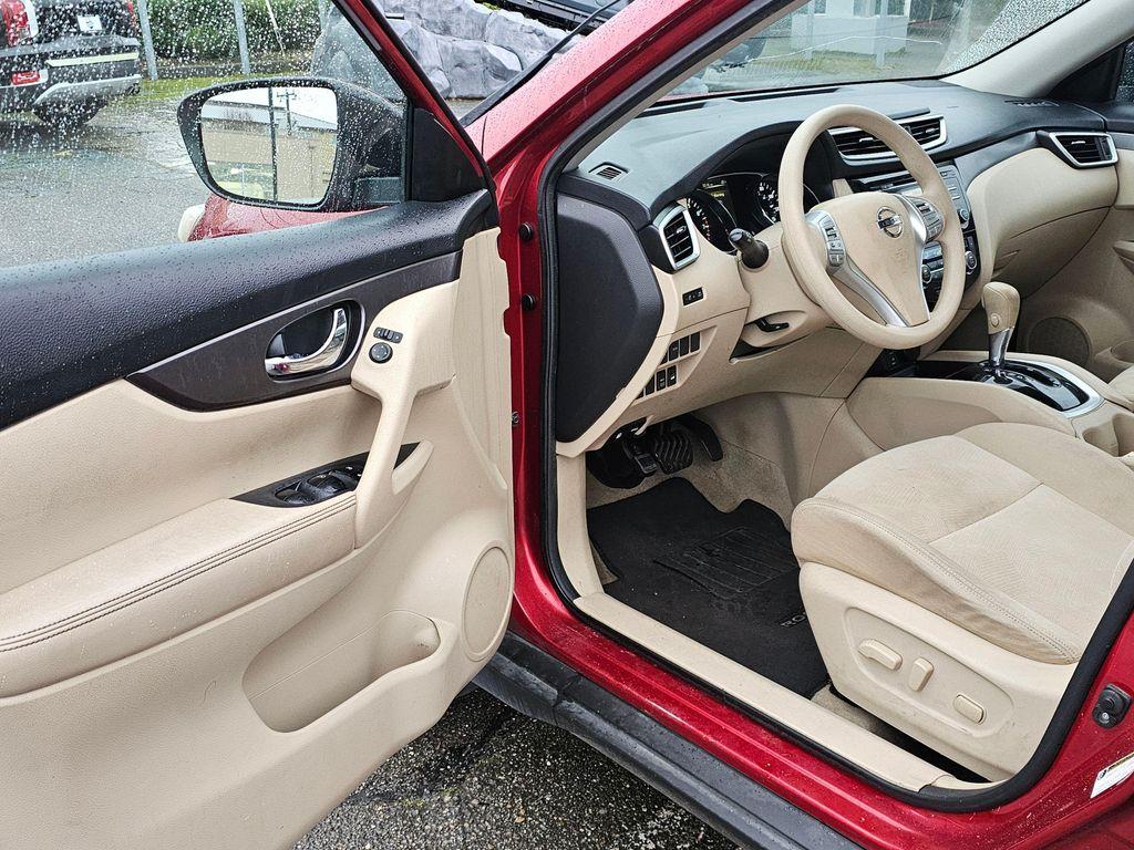 used 2015 Nissan Rogue car, priced at $7,477