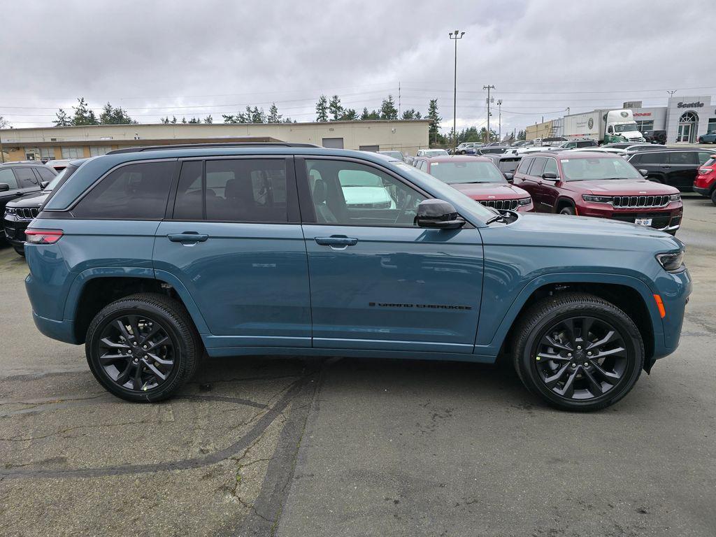 new 2026 Jeep Grand Cherokee car, priced at $50,988