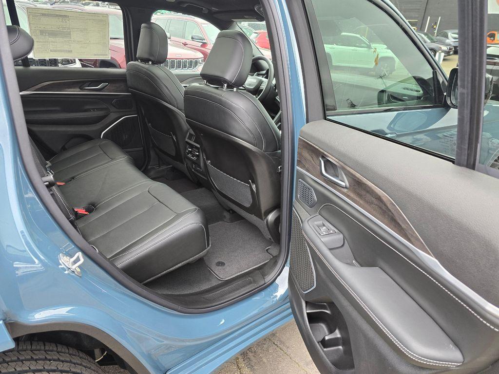 new 2026 Jeep Grand Cherokee car, priced at $53,630