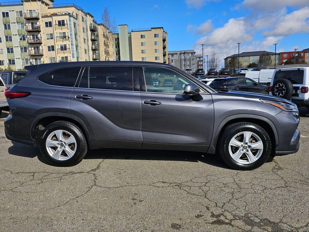 used 2021 Toyota Highlander car, priced at $22,876