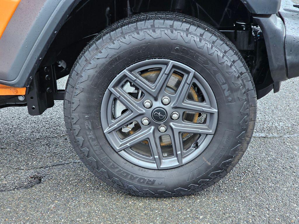 used 2025 Jeep Wrangler car, priced at $33,977