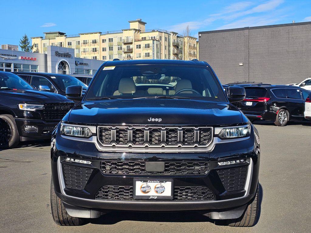 new 2026 Jeep Grand Cherokee car, priced at $49,805