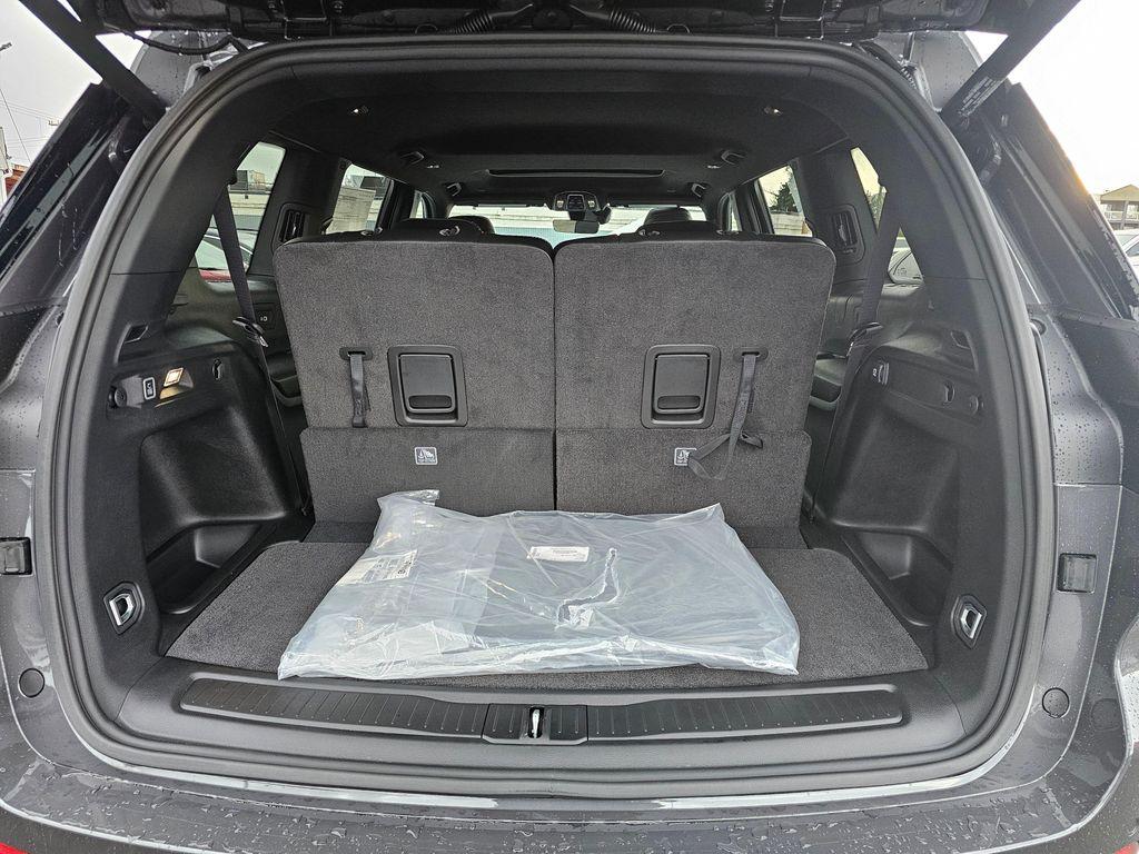 new 2025 Jeep Grand Cherokee L car, priced at $38,830