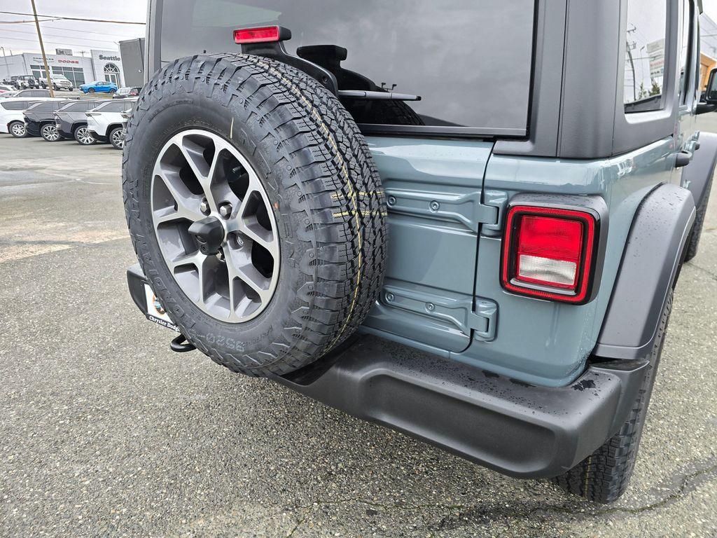 new 2026 Jeep Wrangler car, priced at $45,815