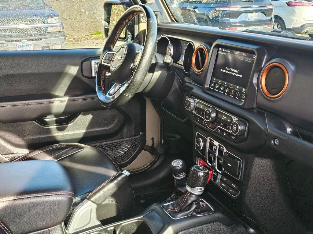 used 2020 Jeep Gladiator car, priced at $31,564