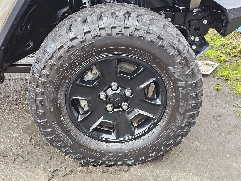 used 2020 Jeep Gladiator car, priced at $35,888