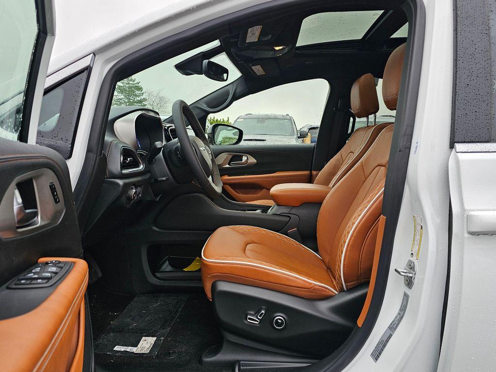 new 2026 Chrysler Pacifica car, priced at $47,665