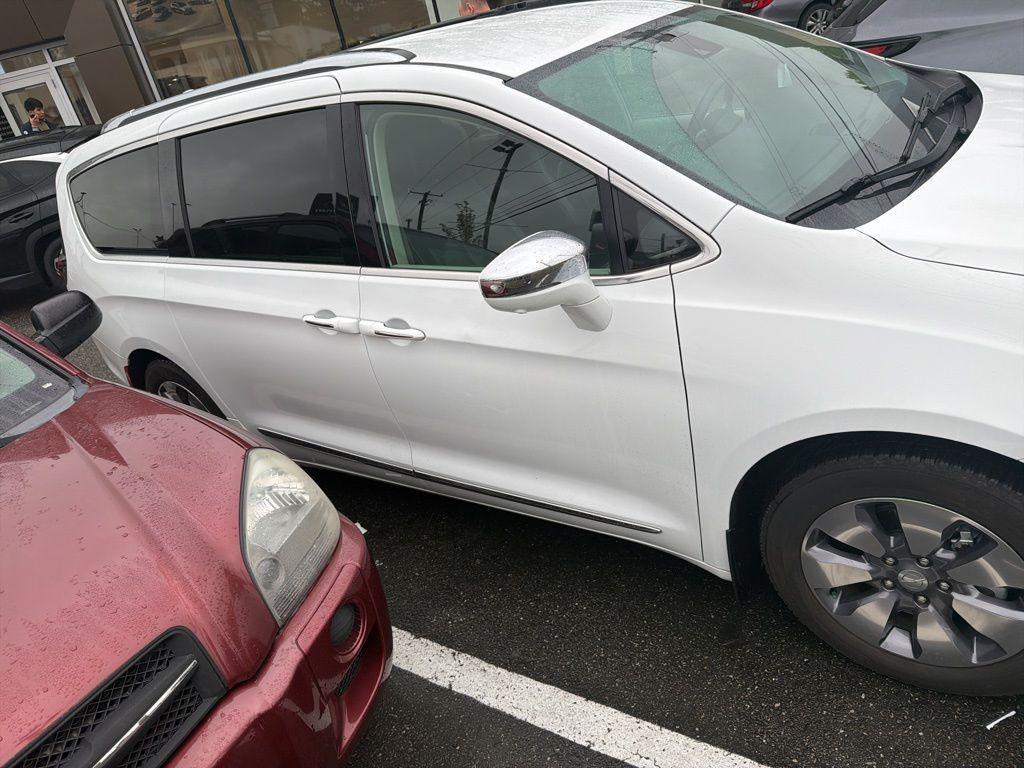used 2018 Chrysler Pacifica Hybrid car, priced at $17,678