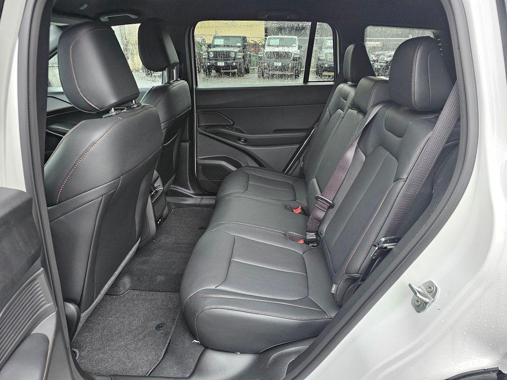 new 2026 Jeep Cherokee car, priced at $42,220