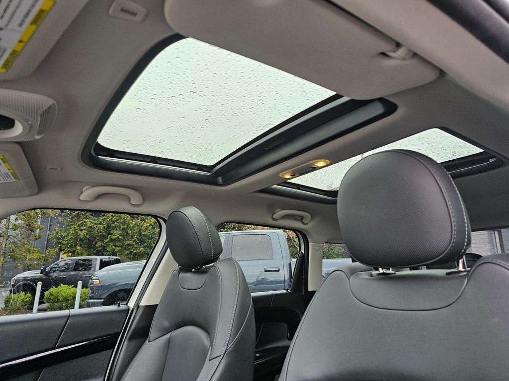 used 2024 MINI Countryman car, priced at $24,377