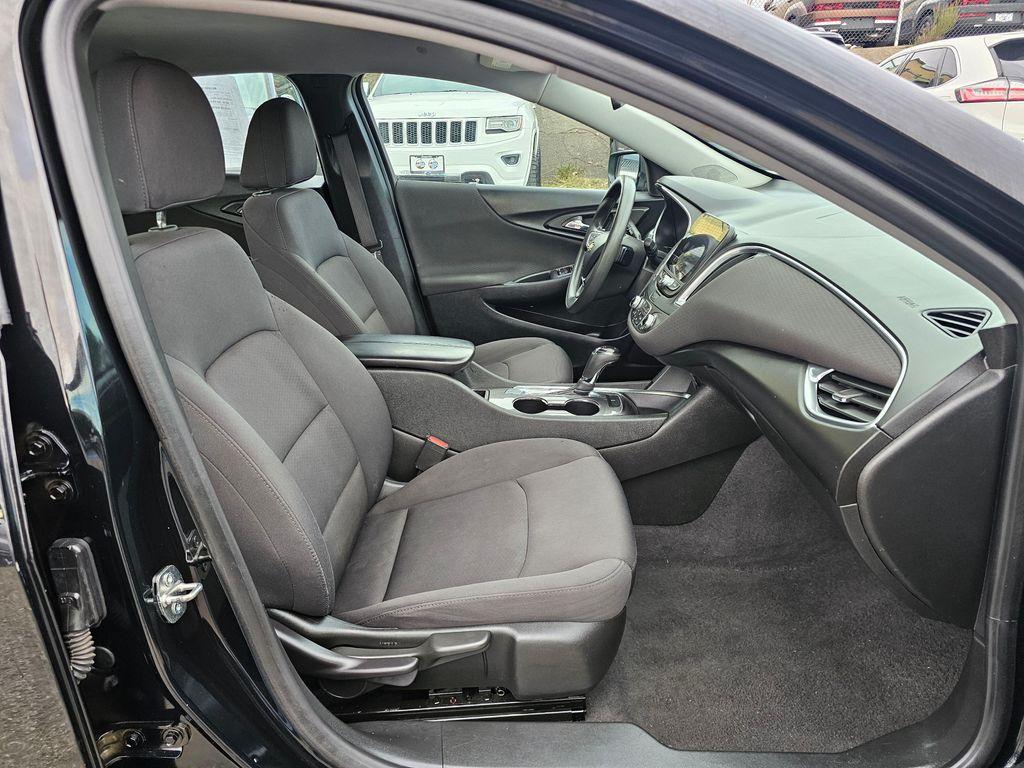 used 2020 Chevrolet Malibu car, priced at $10,739