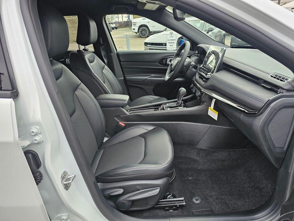 new 2026 Jeep Compass car, priced at $29,485