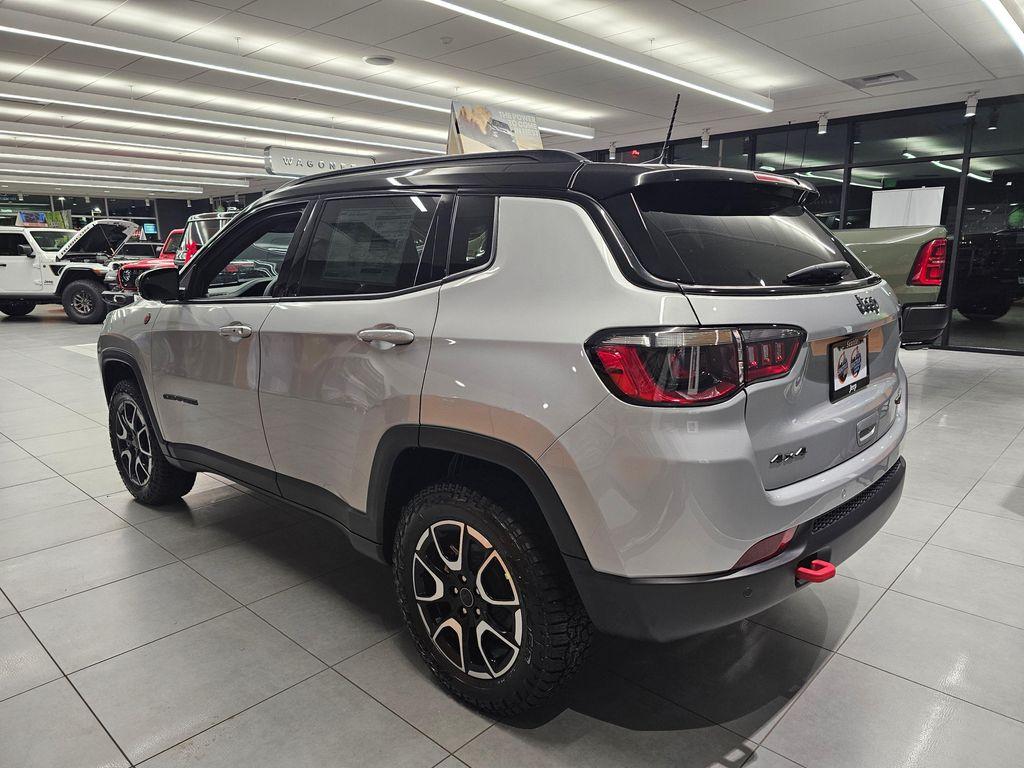 new 2026 Jeep Compass car, priced at $34,210