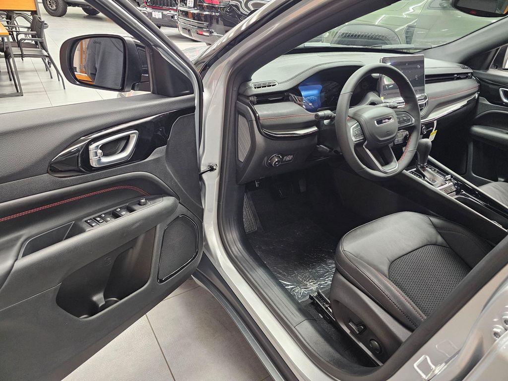 new 2026 Jeep Compass car, priced at $34,210