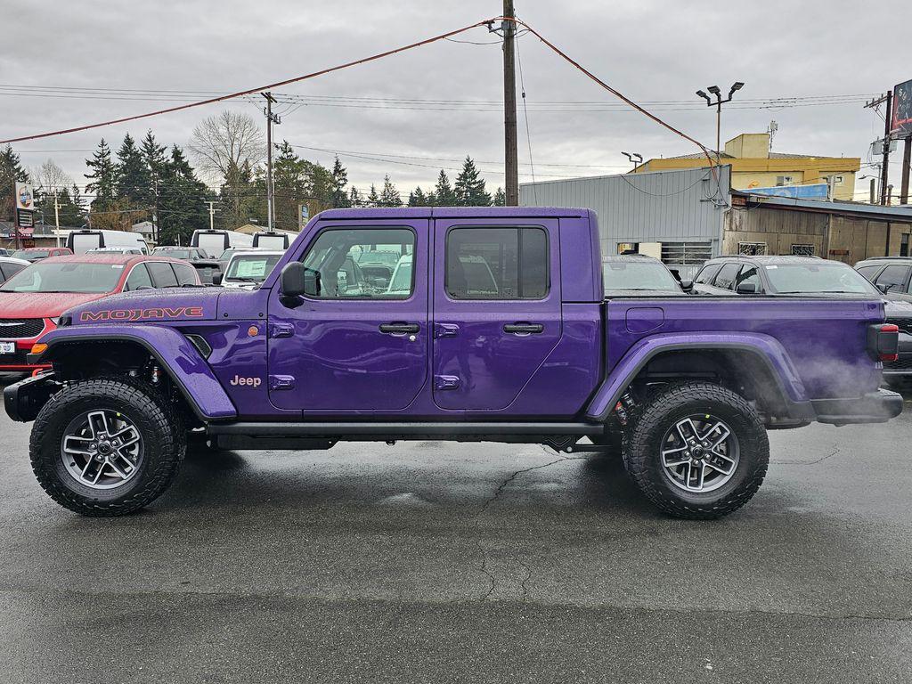 new 2026 Jeep Gladiator car, priced at $58,977