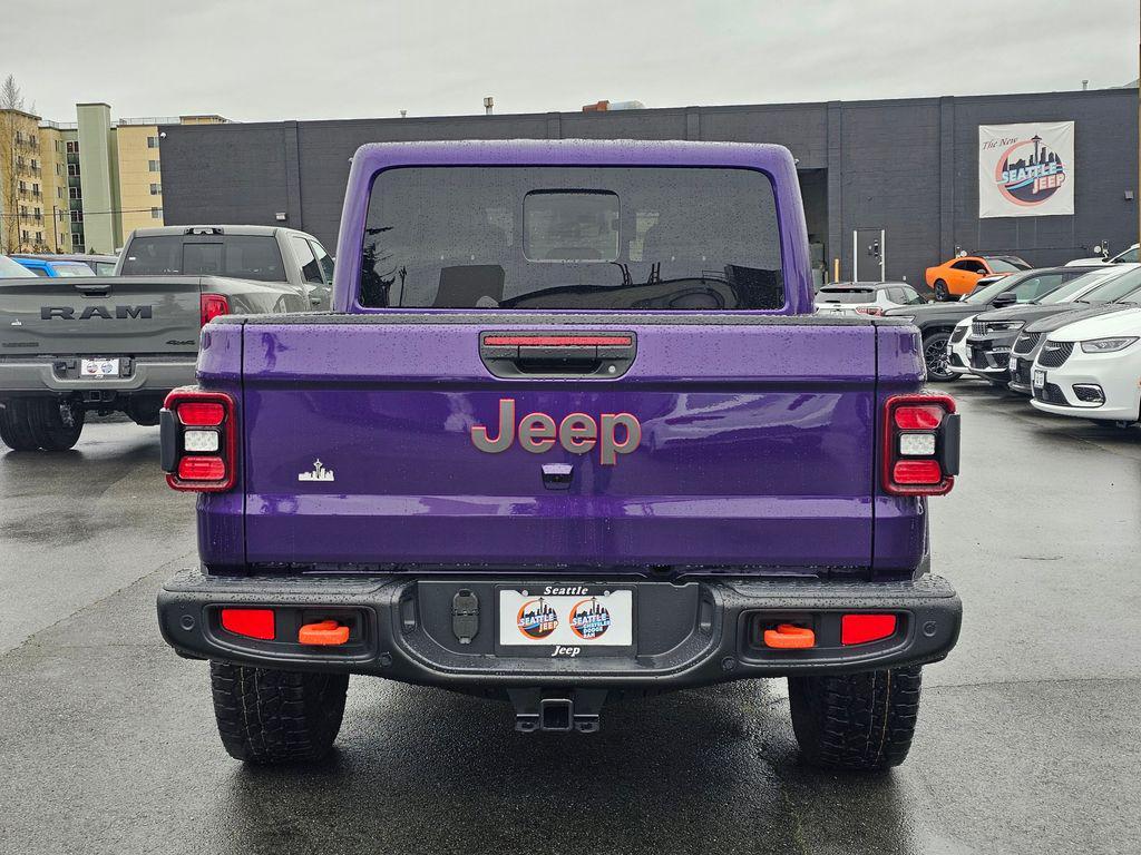 new 2026 Jeep Gladiator car, priced at $58,977