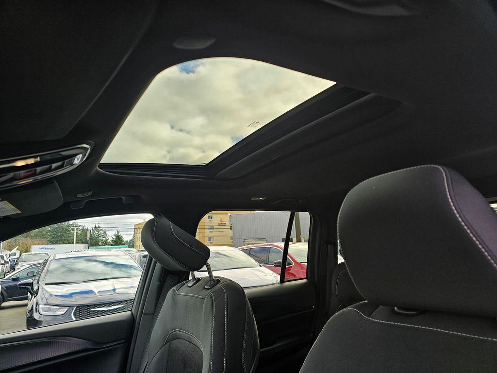 new 2026 Jeep Grand Cherokee car, priced at $40,505