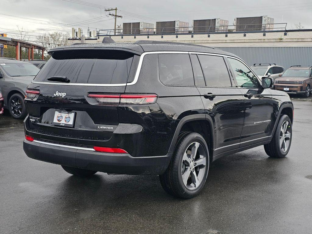 new 2025 Jeep Grand Cherokee L car, priced at $45,235