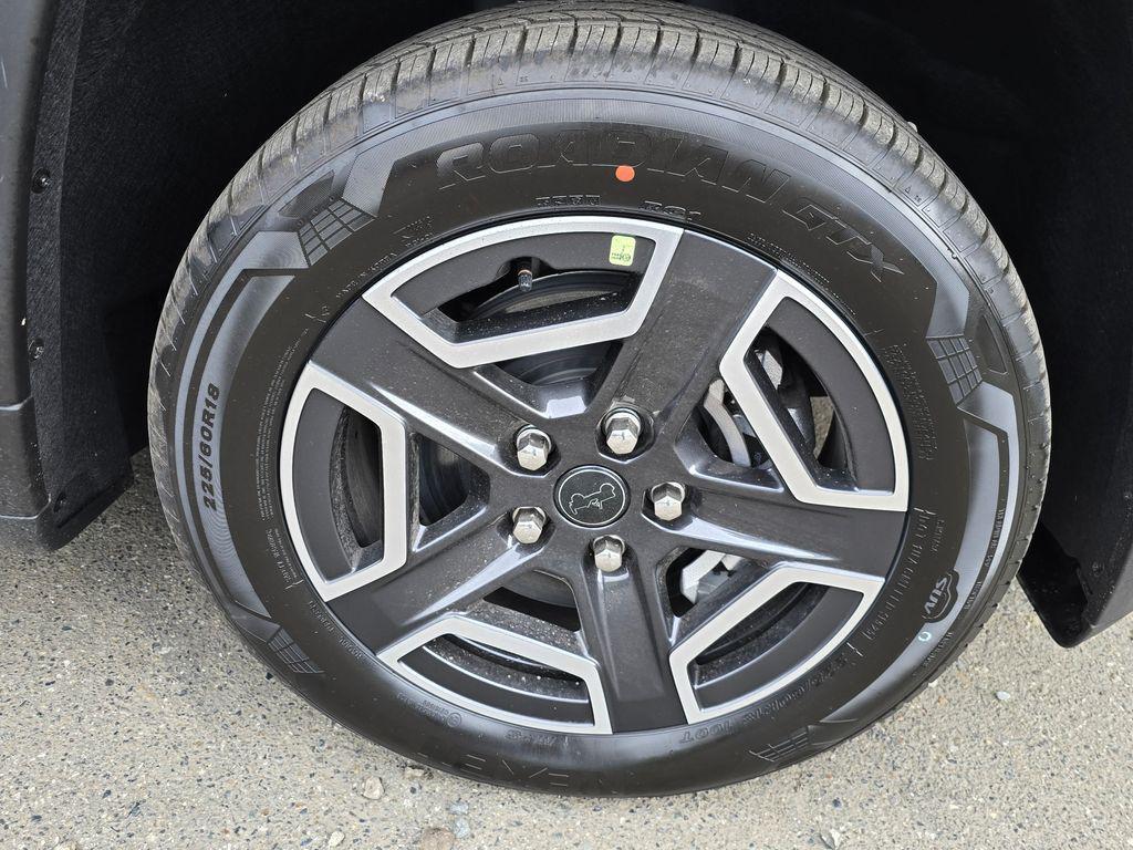 new 2026 Jeep Cherokee car, priced at $34,815