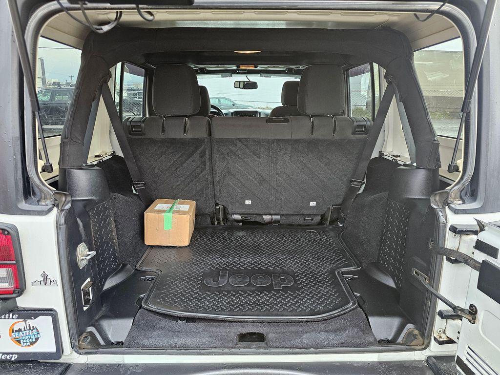 used 2016 Jeep Wrangler Unlimited car, priced at $15,278