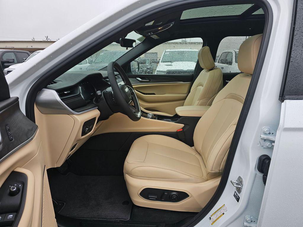 new 2026 Jeep Grand Cherokee L car, priced at $50,248