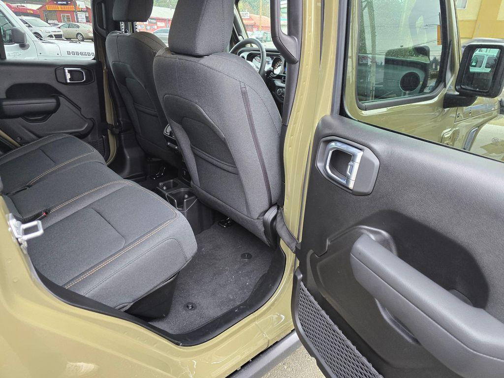 new 2025 Jeep Gladiator car, priced at $51,975