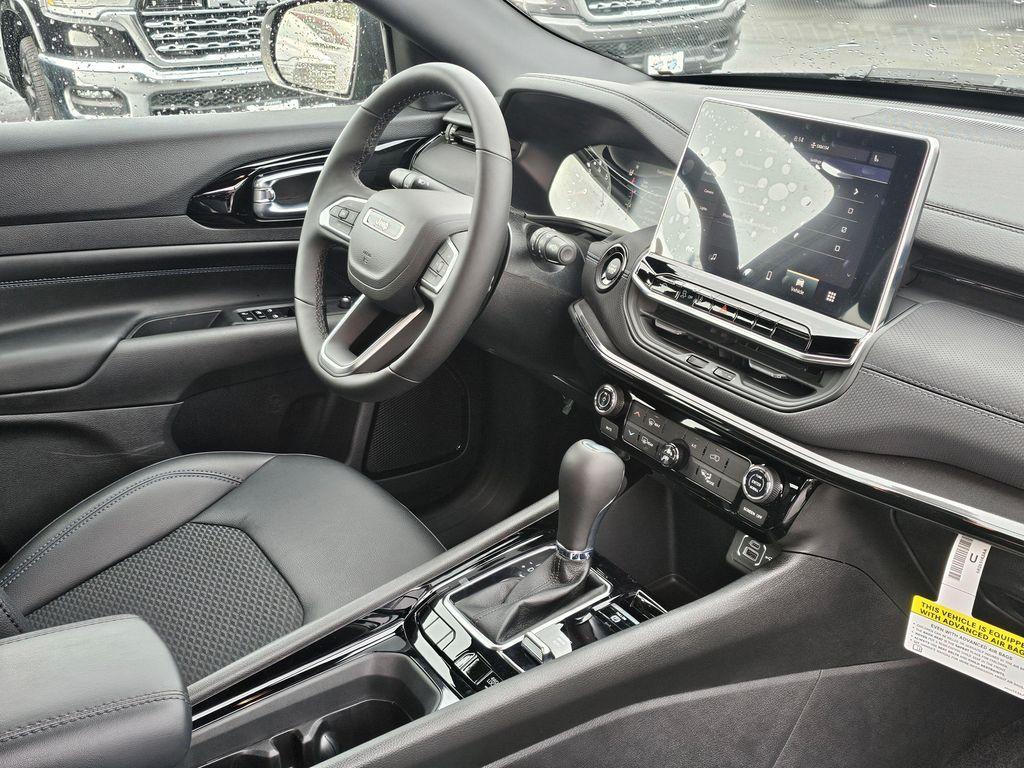 new 2026 Jeep Compass car, priced at $26,080