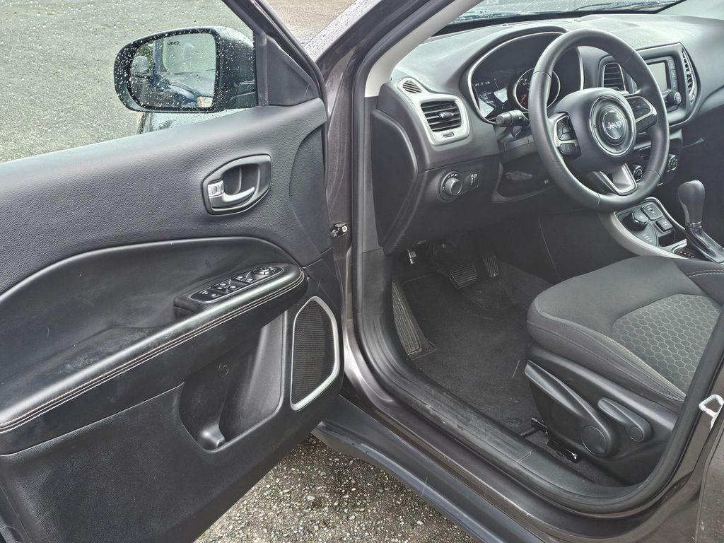 used 2018 Jeep Compass car, priced at $11,333