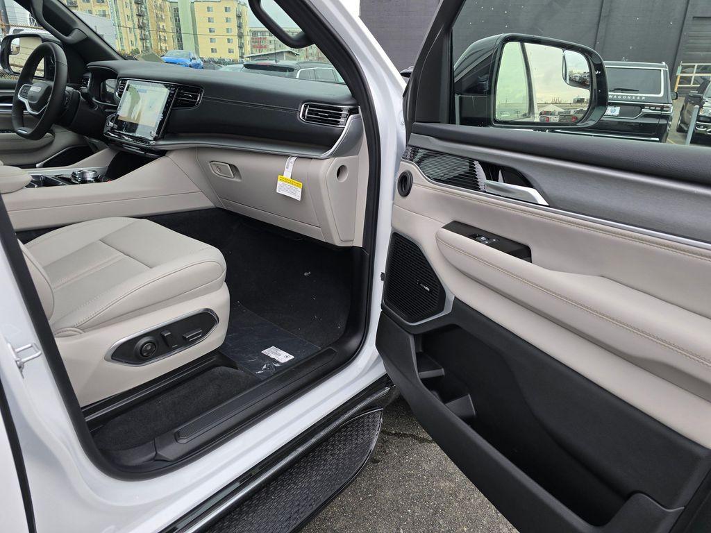 new 2025 Jeep Wagoneer car, priced at $59,763