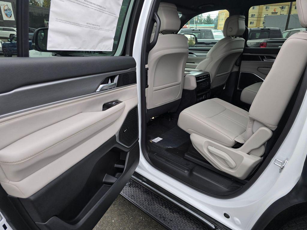 new 2025 Jeep Wagoneer car, priced at $59,763