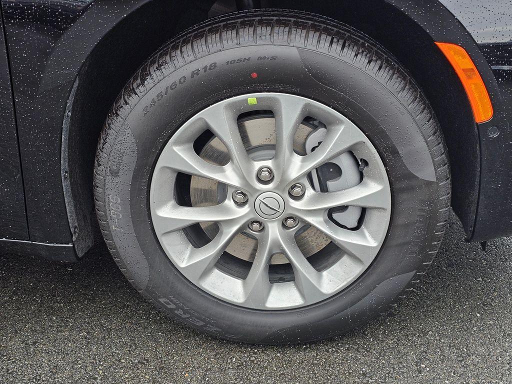 new 2026 Chrysler Pacifica car, priced at $49,289