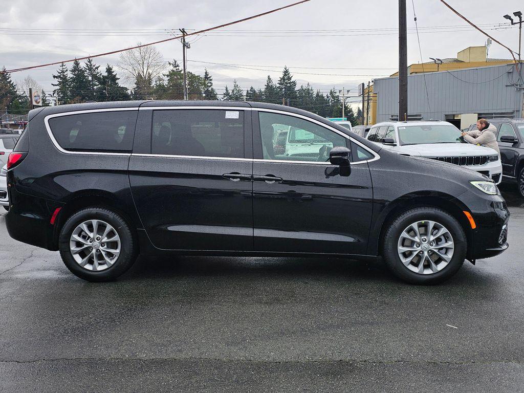 new 2026 Chrysler Pacifica car, priced at $49,289