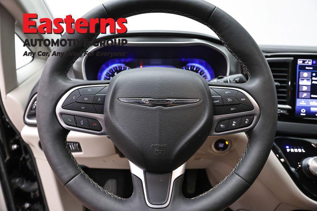 used 2024 Chrysler Pacifica car, priced at $27,950