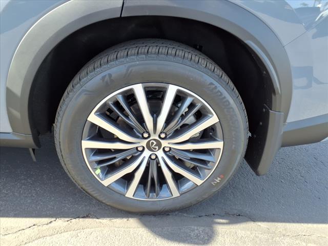 new 2025 INFINITI QX60 car, priced at $56,015