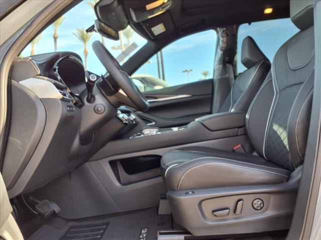 new 2025 INFINITI QX60 car, priced at $56,015