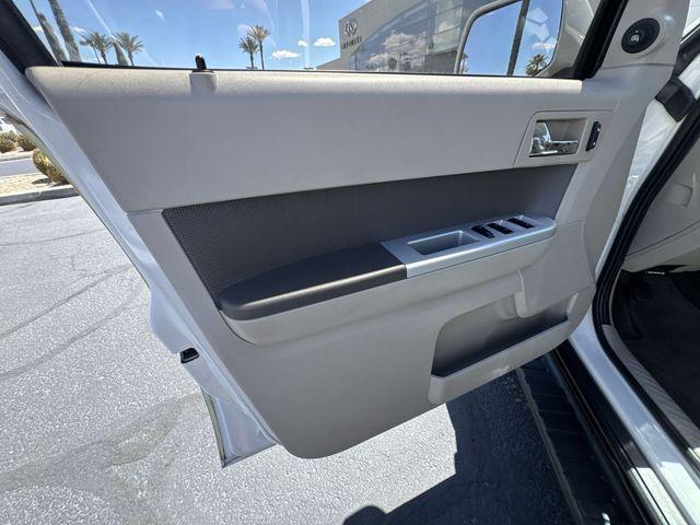 used 2009 Mercury Mariner car, priced at $6,967