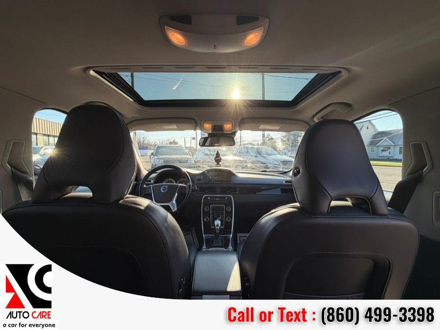 used 2013 Volvo XC70 car, priced at $11,997